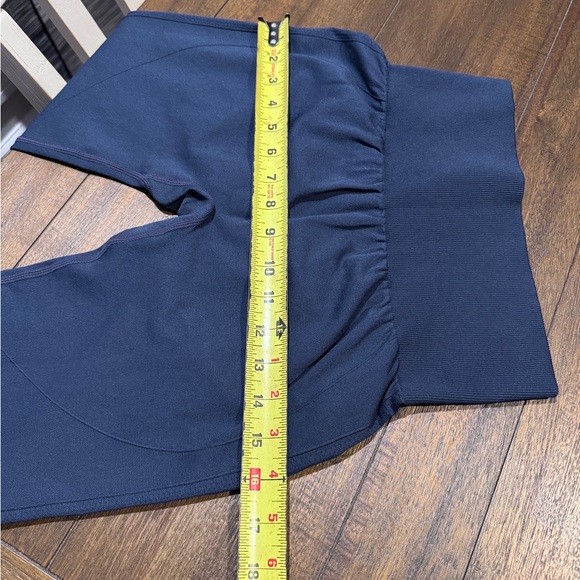 HALARA Seamless Flow Navy Blue Leggings - Picture 5 of 7